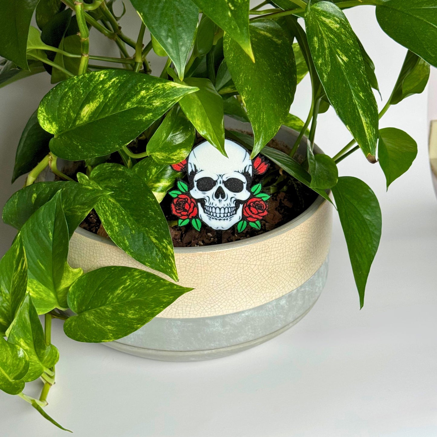Gothic Skull & Rose Decorative Plant Stakes