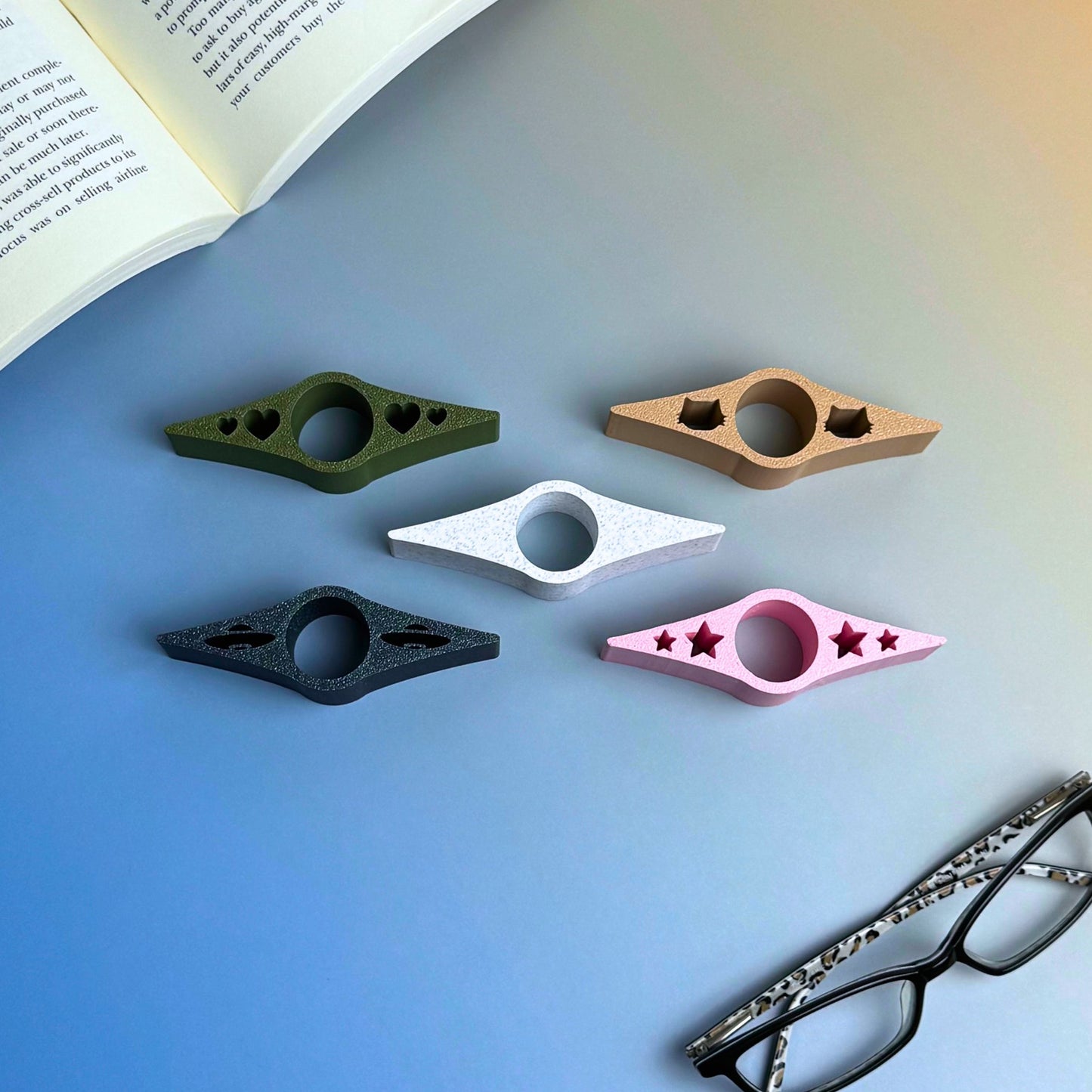 Customizable Book Page Holders for Avid Readers