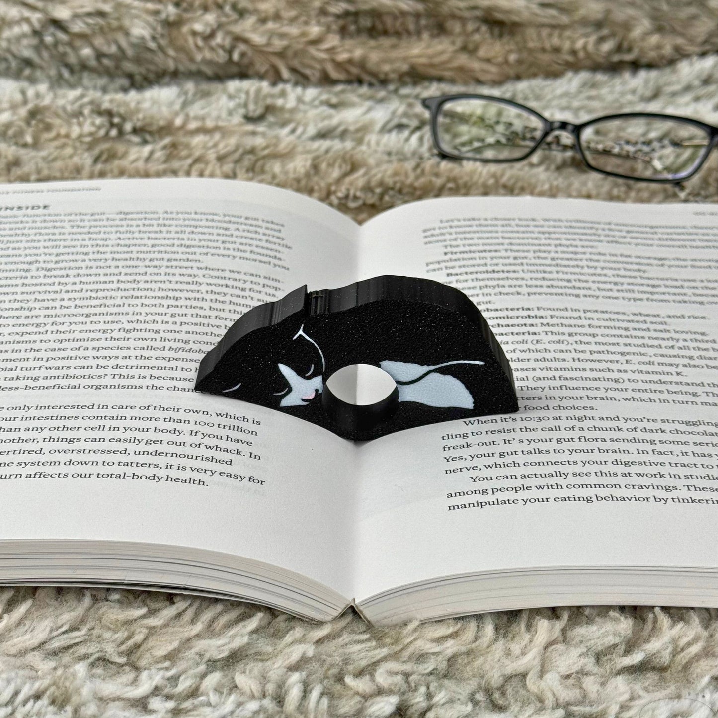 Adorable Tuxedo Cat Book Page Holder Ring