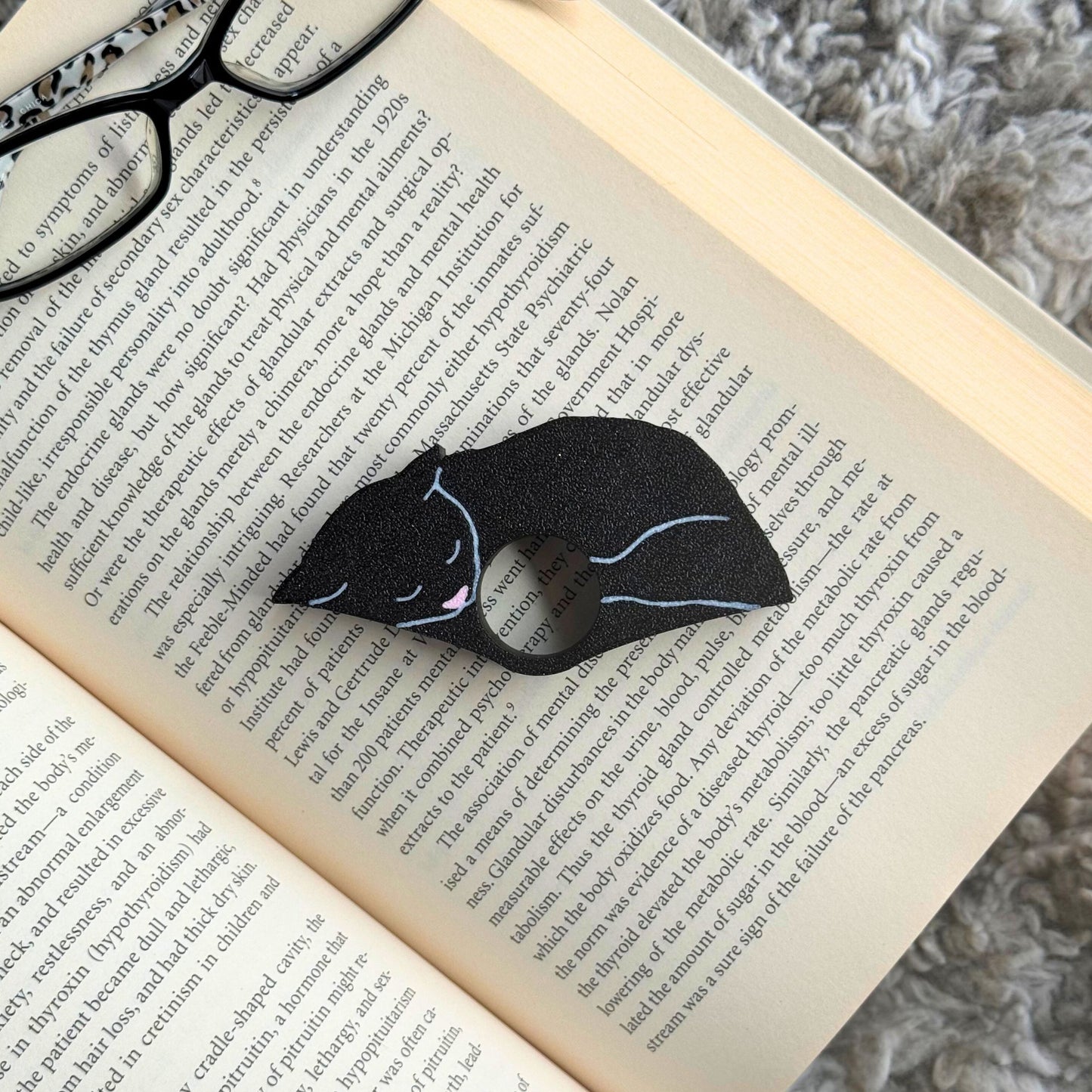 Adorable Black Cat Book Page Holder Ring