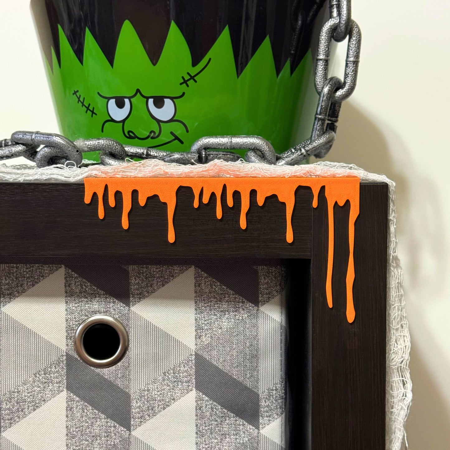 Liquid Paint Dripping Door & Edge Decorations