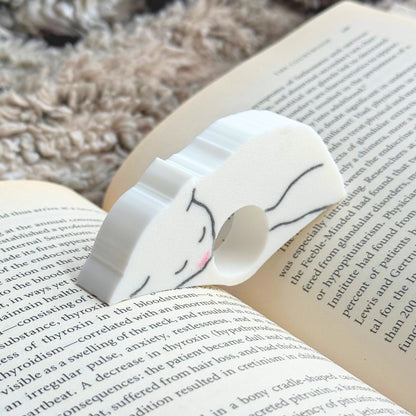 White Cat Book Page Holder Ring