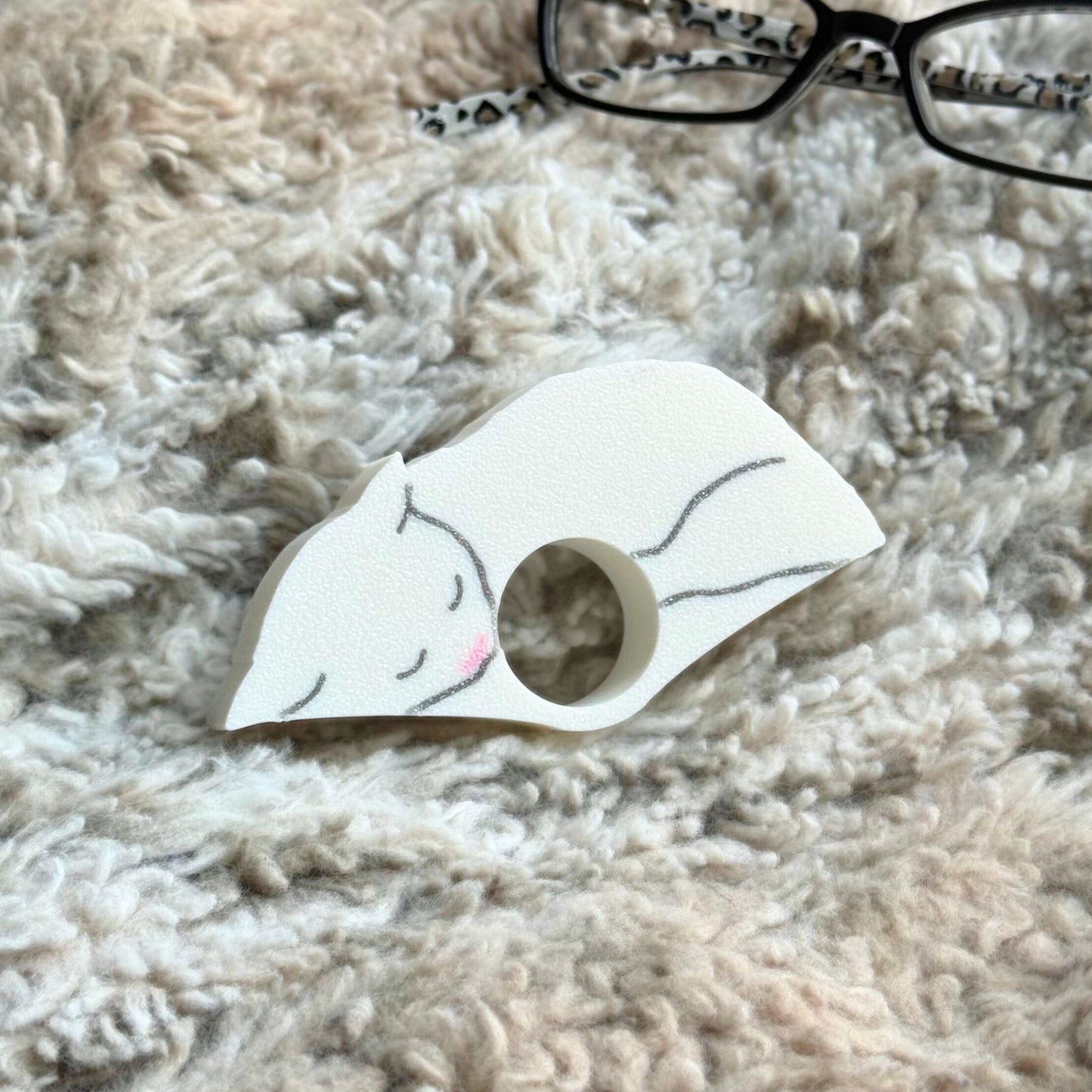 White Cat Book Page Holder Ring