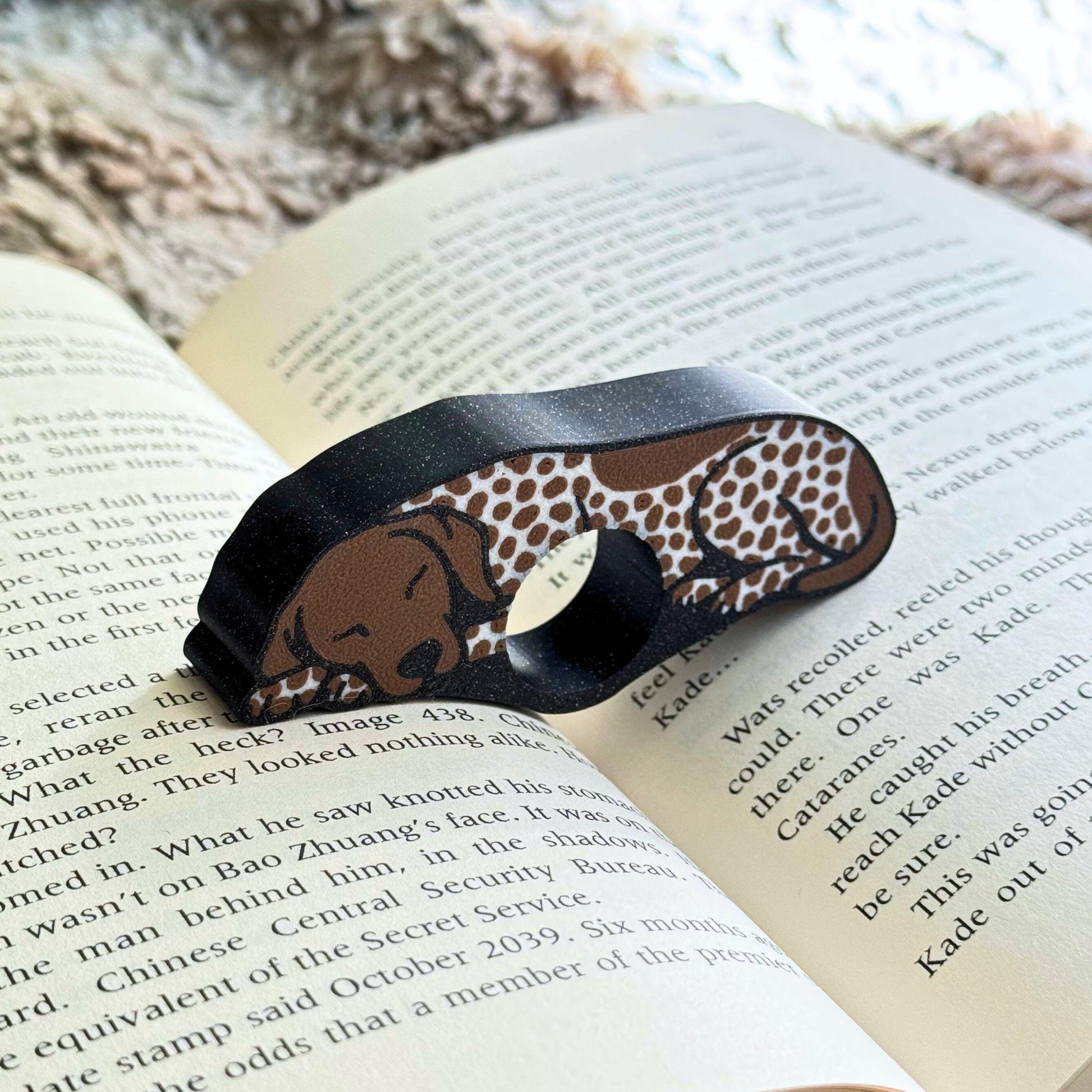 German Shorthaired Pointer Page Holder | Dog Reader Gift