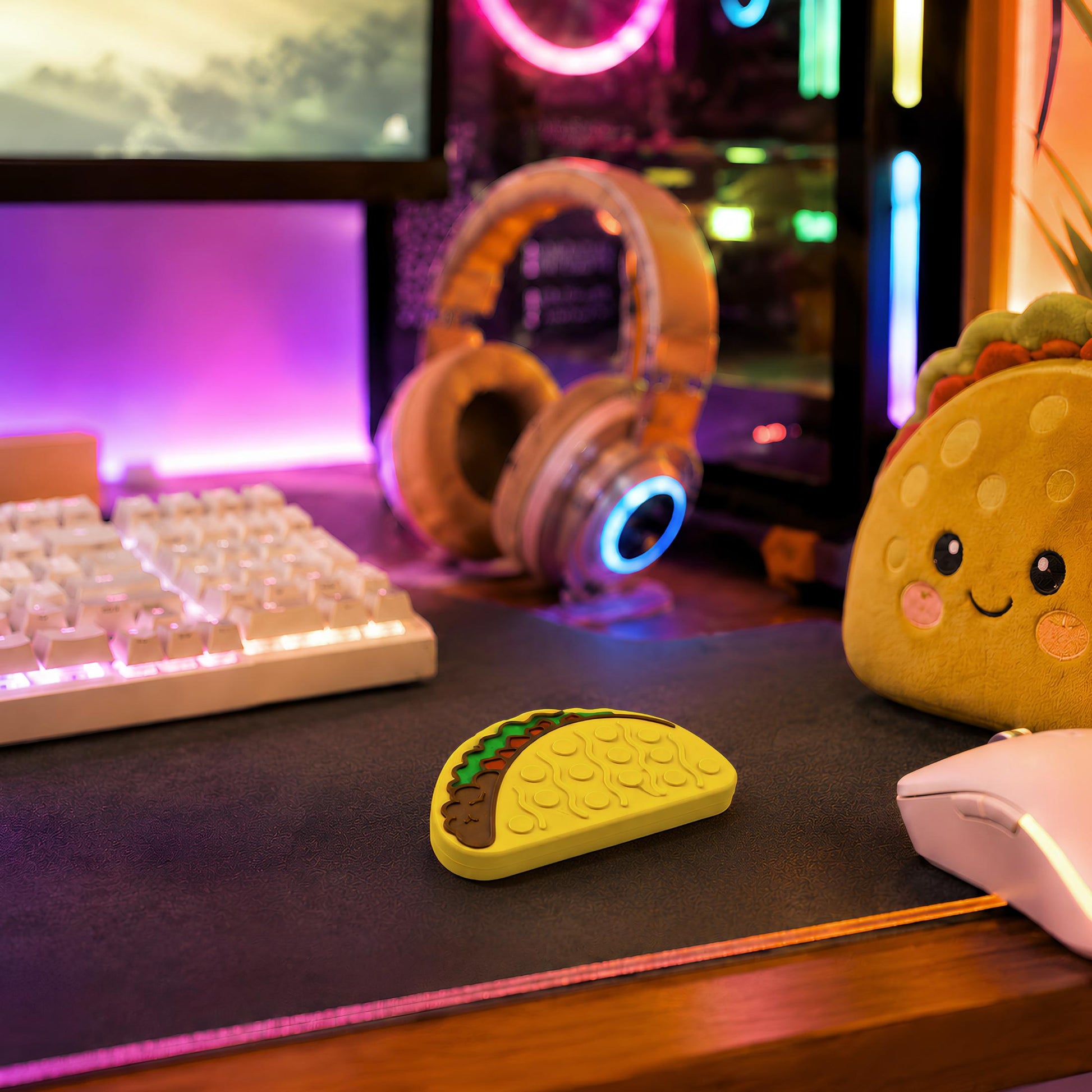 Taco Magnetic Fidget | Coworker Desk Gift